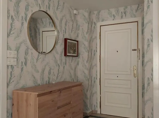 Centro Congresos شقة